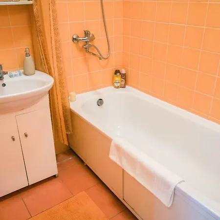 Apartment Town Hall 3 Bedroom *