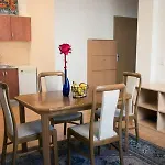 דירה Town Hall 3 Bedroom וילנה